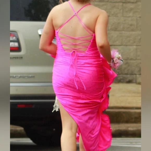 Sassy Pink Evening Gown - Picture 3 of 3